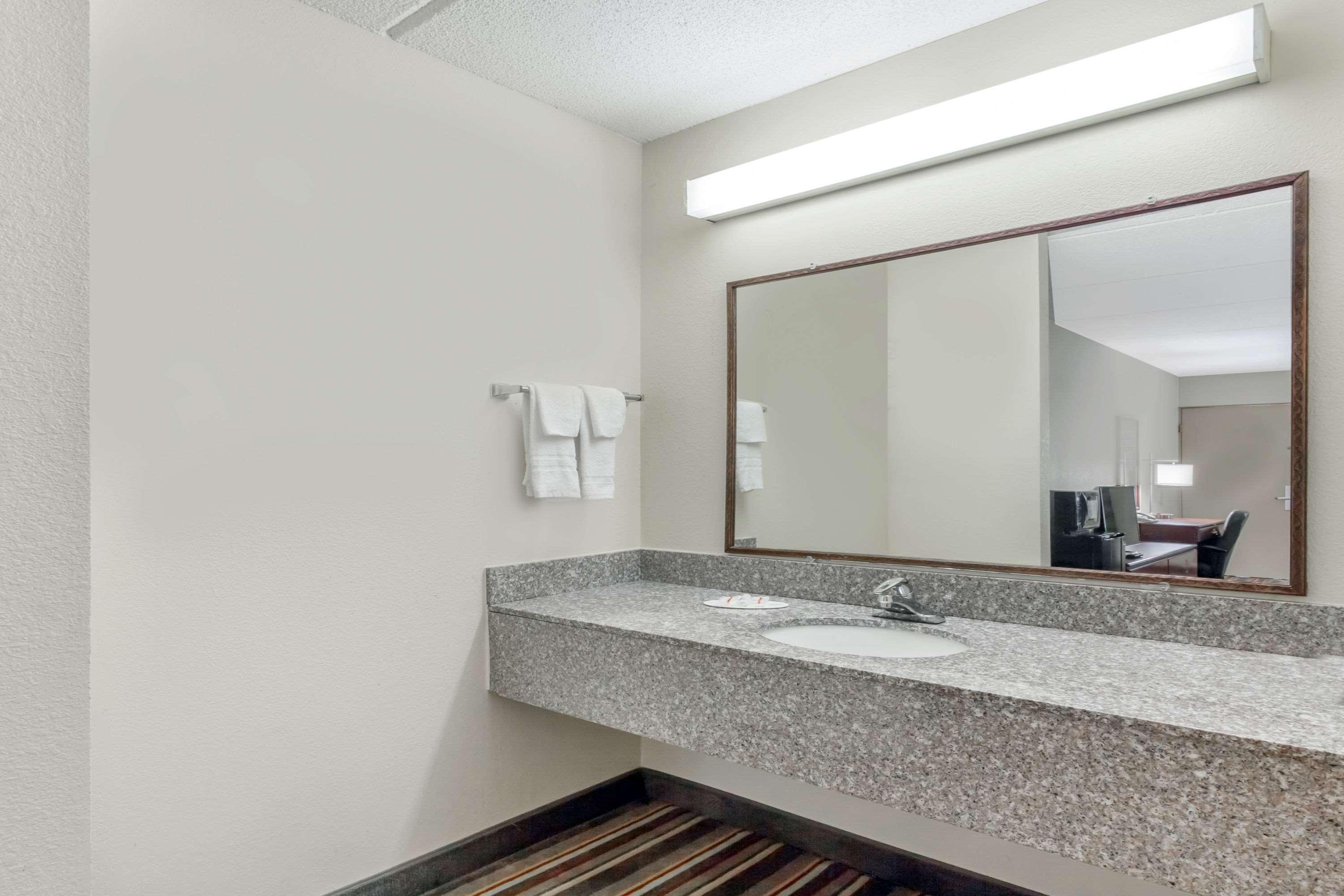 Clarion Pointe Kimball By Choice Hotels Eksteriør billede