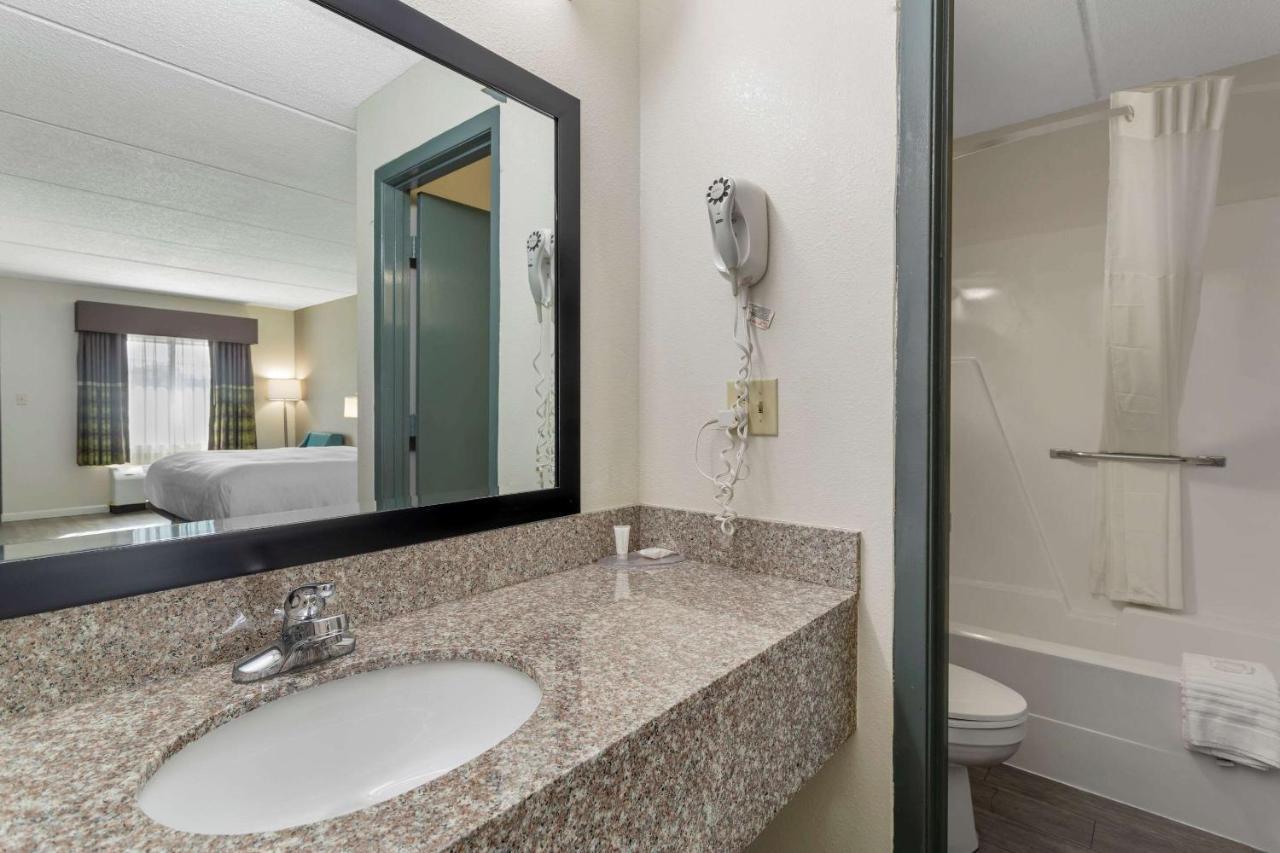 Clarion Pointe Kimball By Choice Hotels Eksteriør billede